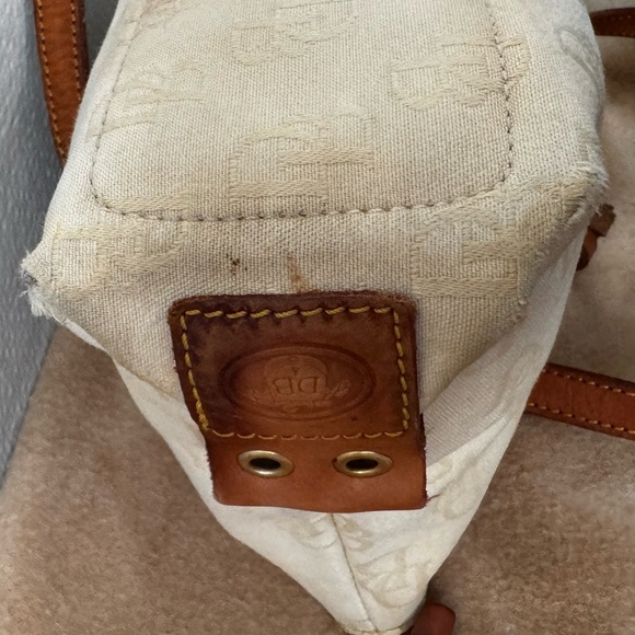 Dooney & Bourke Signature Canvas Shoulder Bag Project - Picture 10 of 13